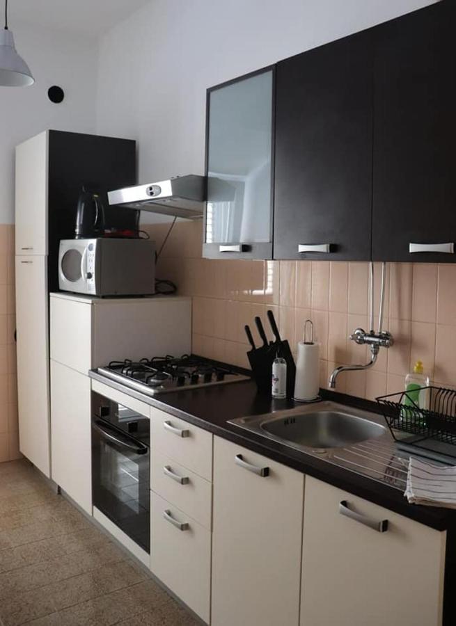 Apartman Simac Okrug Gornji Trogir Buitenkant foto