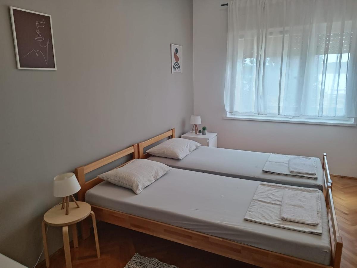 Apartman Simac Okrug Gornji Trogir Buitenkant foto