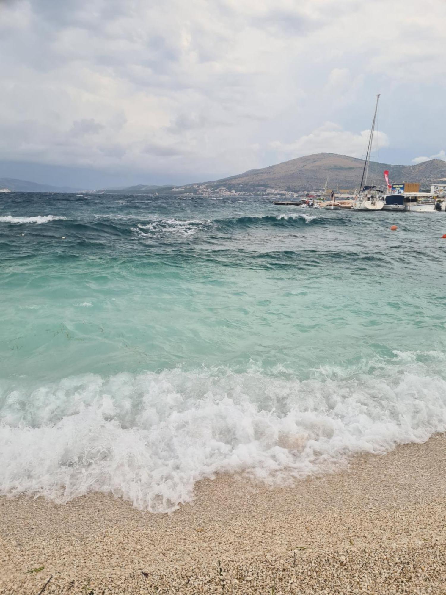 Apartman Simac Okrug Gornji Trogir Buitenkant foto