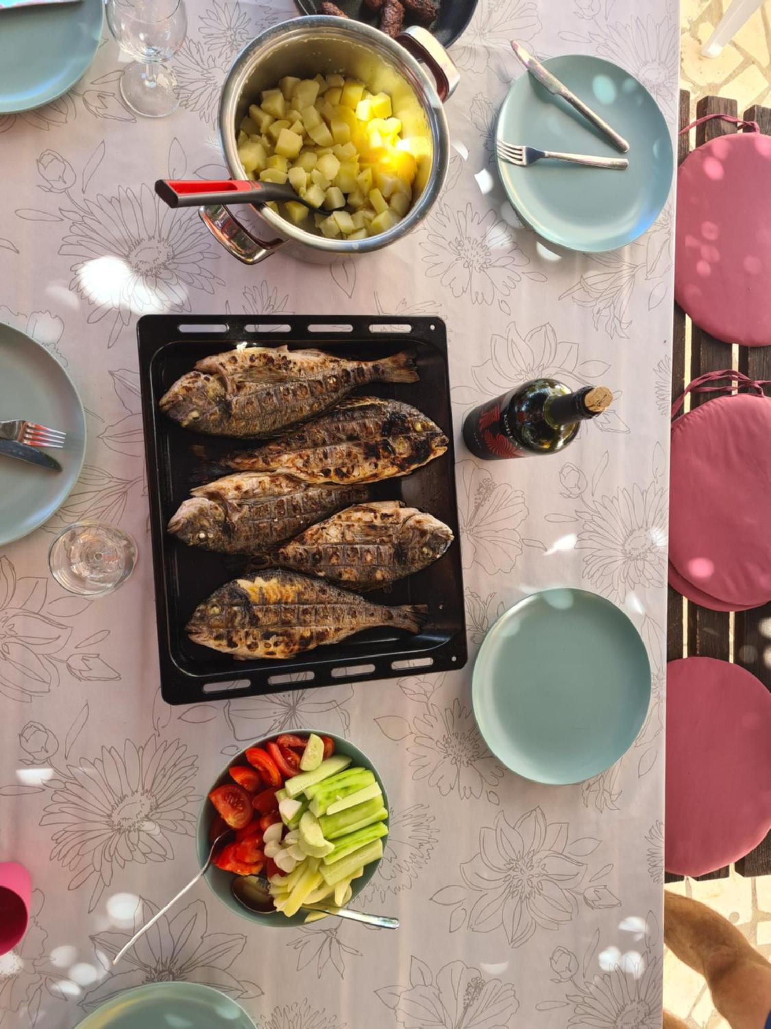 Apartman Simac Okrug Gornji Trogir Buitenkant foto